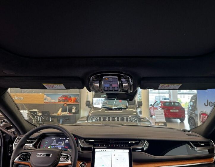 Jeep Grand Cherokee 17