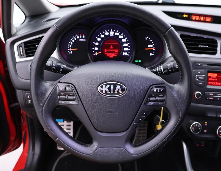 KIA Ceed 15