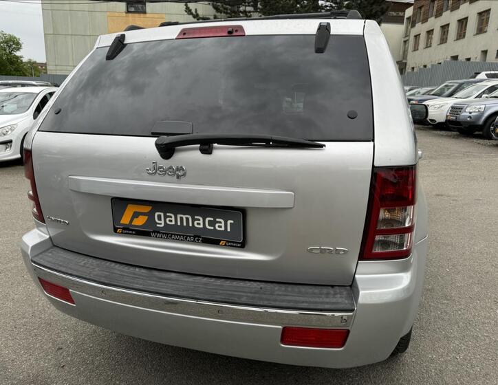 Jeep Grand Cherokee 9