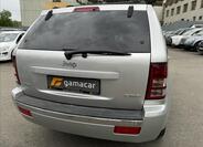 Jeep Grand Cherokee 9