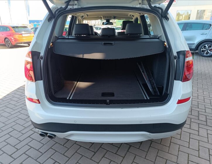 BMW X3 SUV / Terénní 3,0 l 190 kw