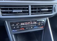 Volkswagen Polo Hatchback 999,0 70 kw