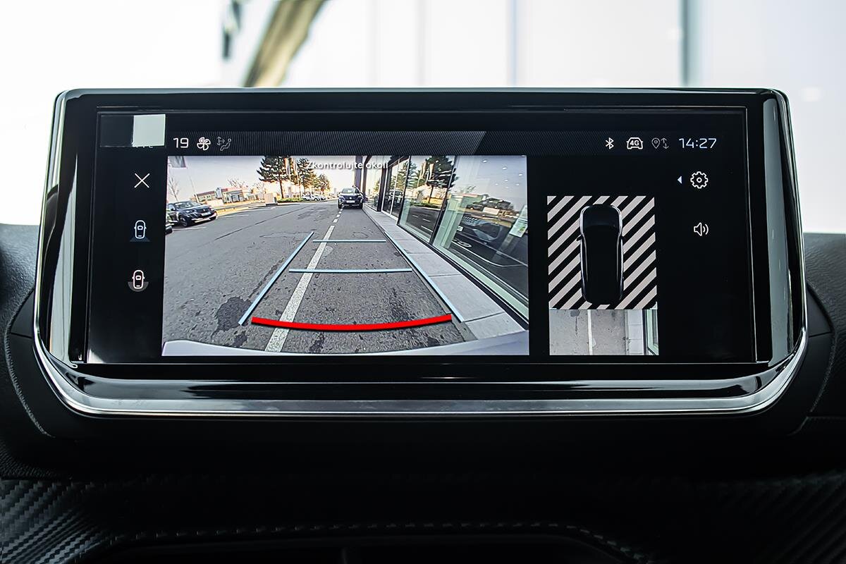 Peugeot 2008 SUV / Terénní 1,2 l 81 kw