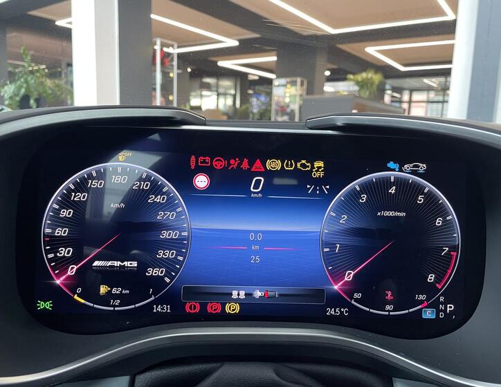 Mercedes-Benz AMG GT 9