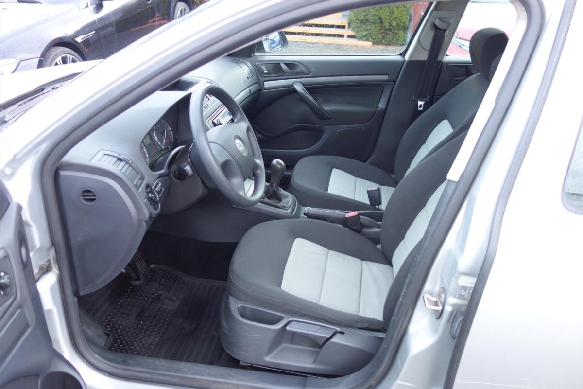 Škoda Octavia Liftback 1,6 l 75 kw