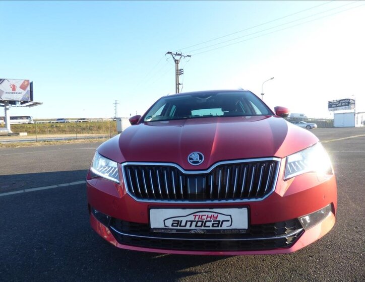Škoda Superb Kombi 2,0 l 110 kw
