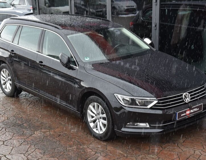 Volkswagen Passat Kombi 2,0 l 110 kw