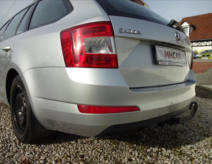 Škoda Octavia 14