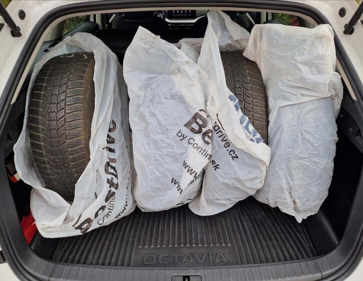 Škoda Octavia 16