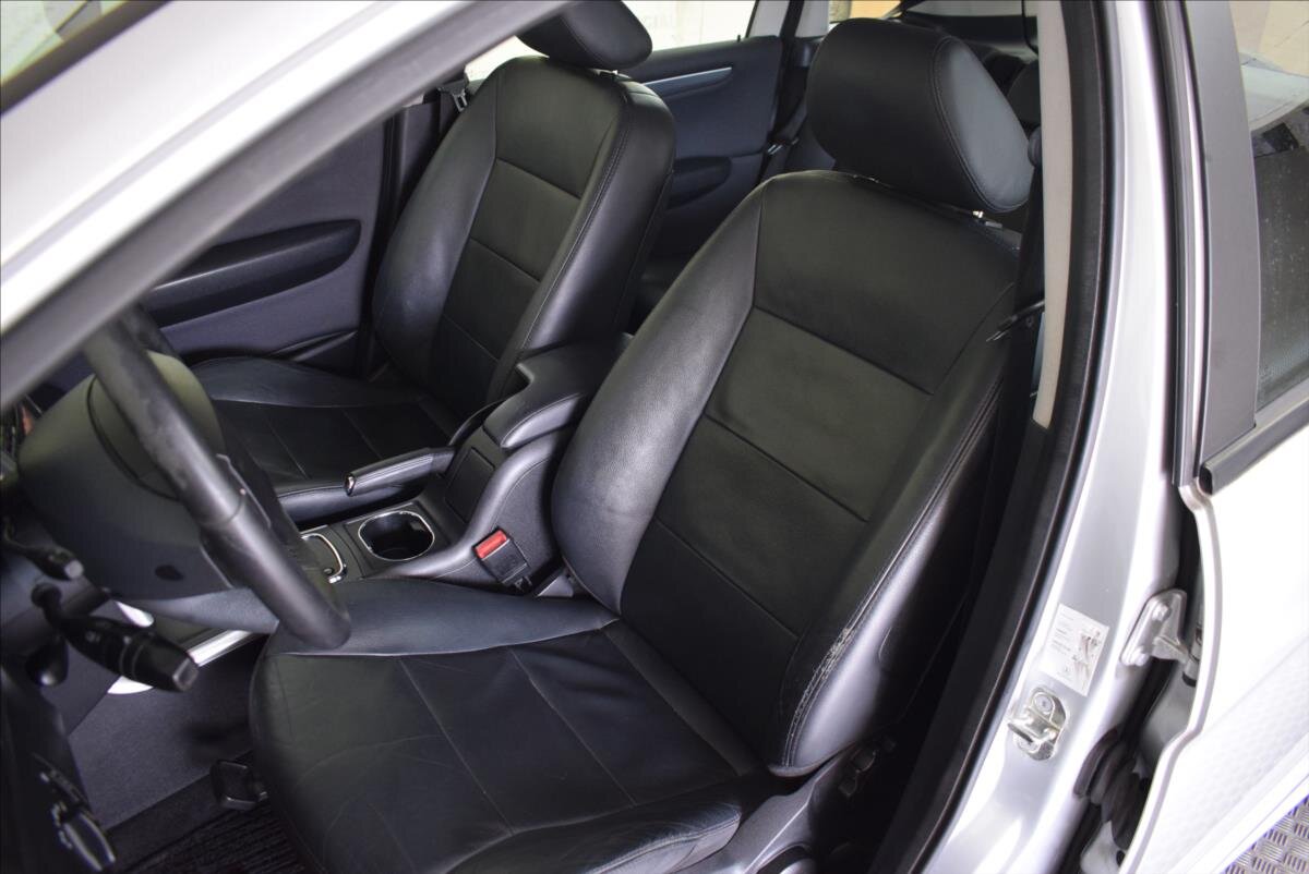 Mercedes-Benz Třídy B Hatchback 1,5 l 70 kw