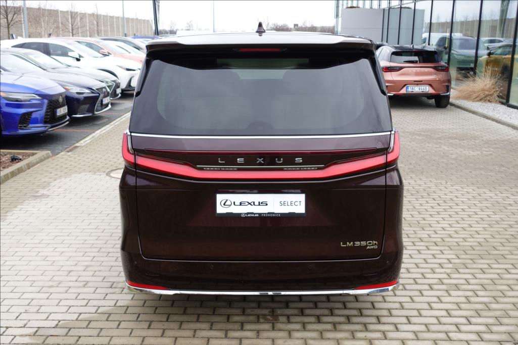 Lexus LM 350h