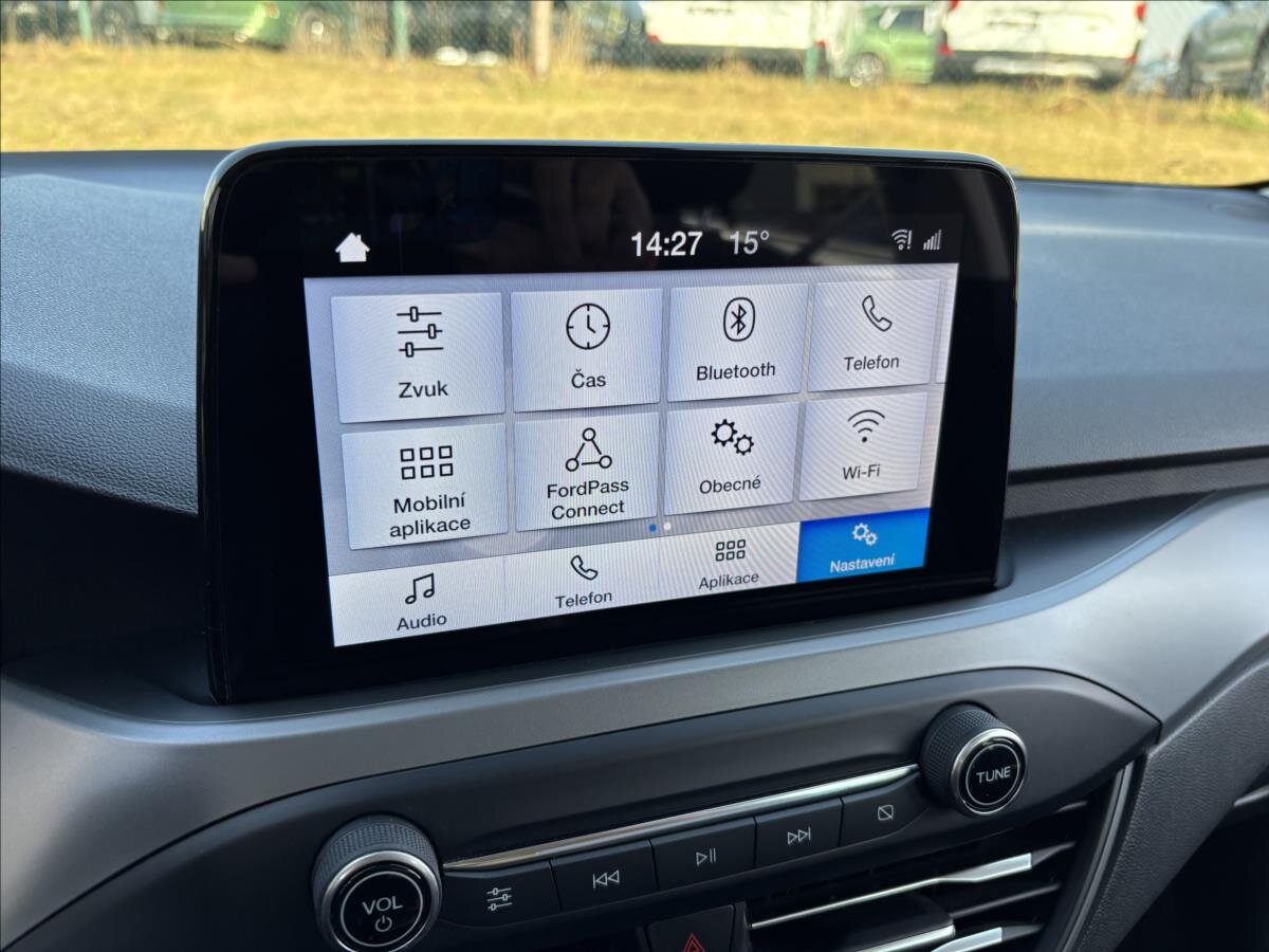 Ford Focus Kombi 999,0 92 kw