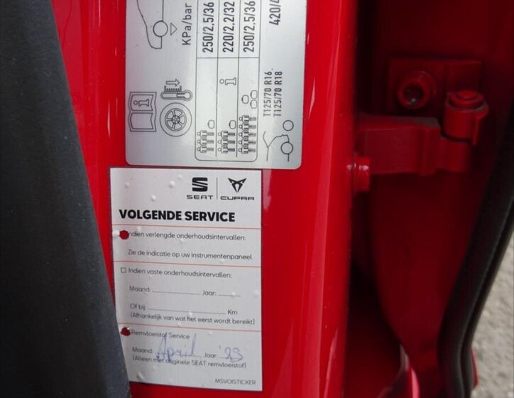 Seat Leon Hatchback 1,5 l 96 kw