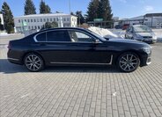 BMW Řada 7 Sedan 3,0 l 210 kw