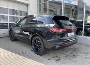 Volkswagen Touareg 8