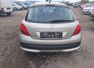 Peugeot 207 6