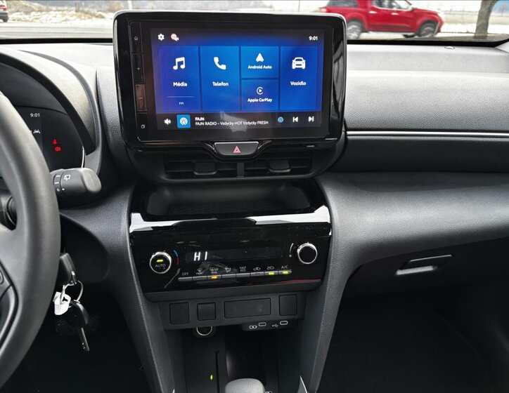 Toyota Yaris Cross SUV 1,5 l 68 kw