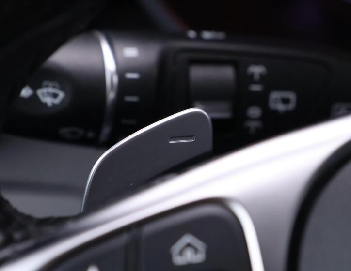 Mercedes-Benz GLC 25