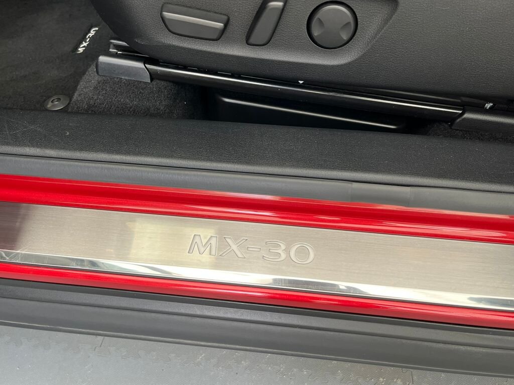 Mazda MX-30 SUV / Terénní 0,0 107 kw