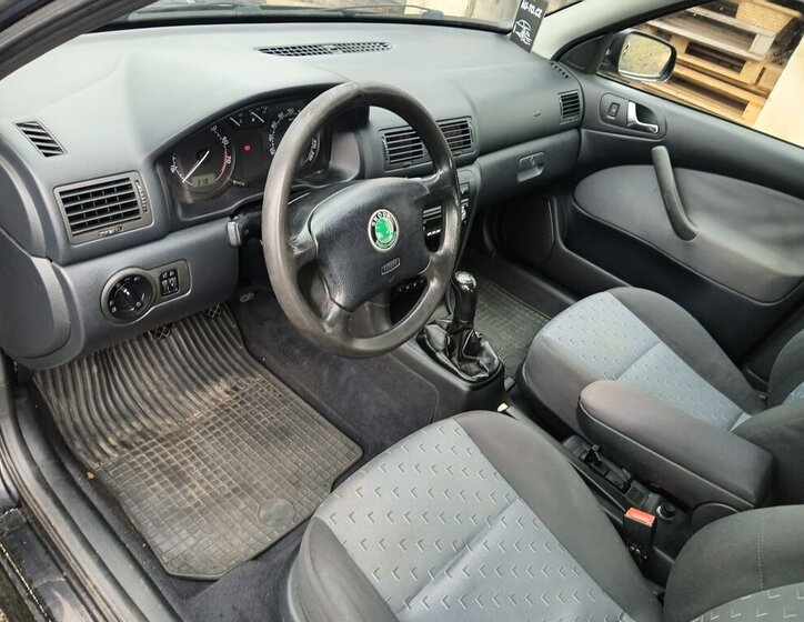 Škoda Octavia Kombi 2,0 l 85 kw