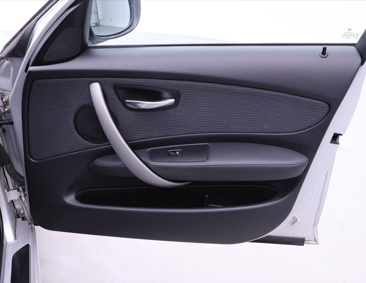 BMW Řada 1 Hatchback 2,0 l 90 kw