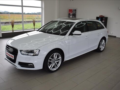 Audi A4 Kombi 2,0 l 140 kw