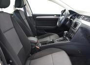 Volkswagen Passat 11