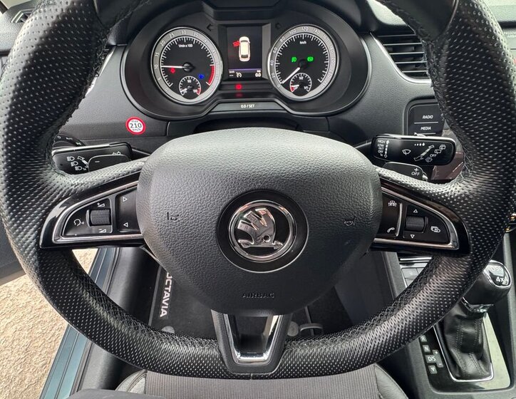 Škoda Octavia Kombi 2,0 l 110 kw