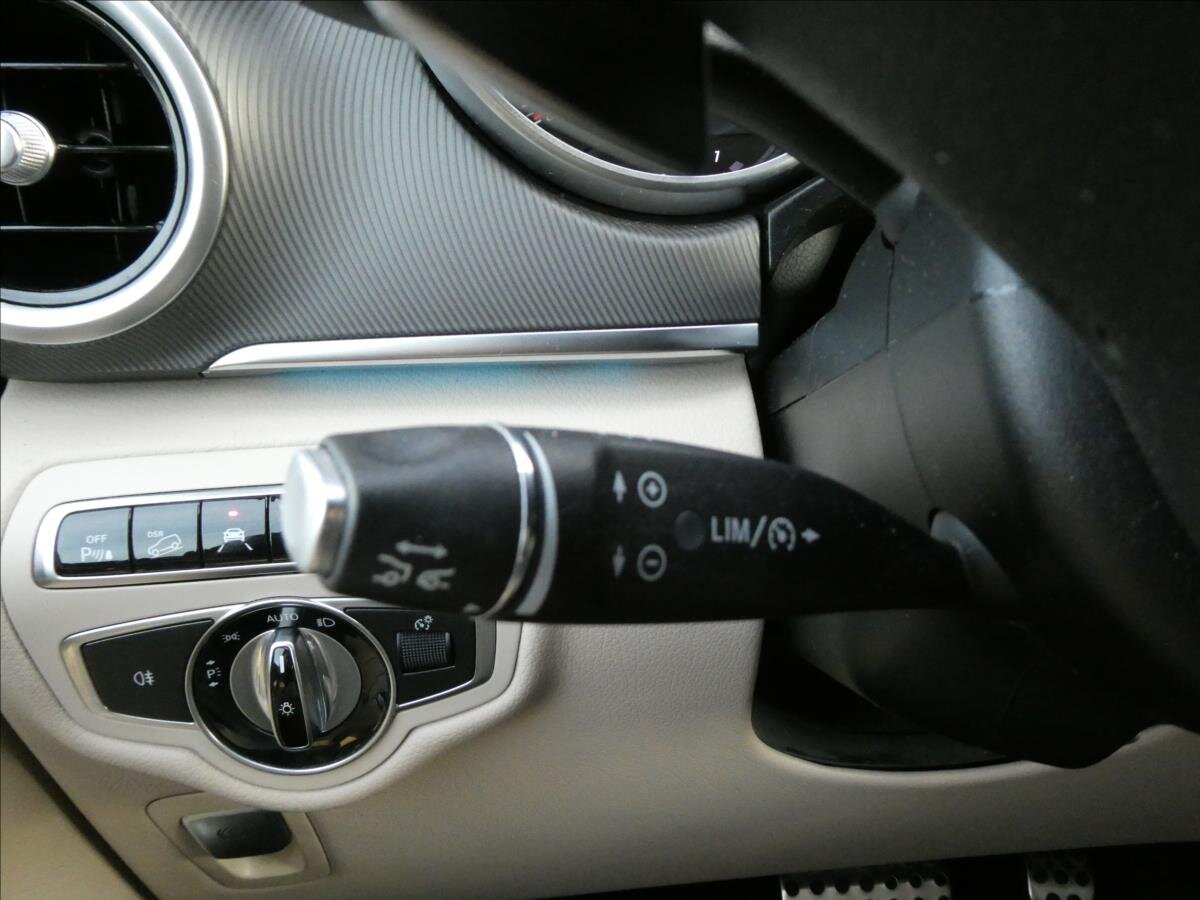 Mercedes-Benz Třídy V Ostatní 2,1 l 140 kw