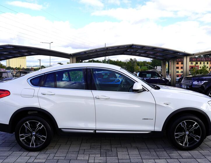 BMW X4 7