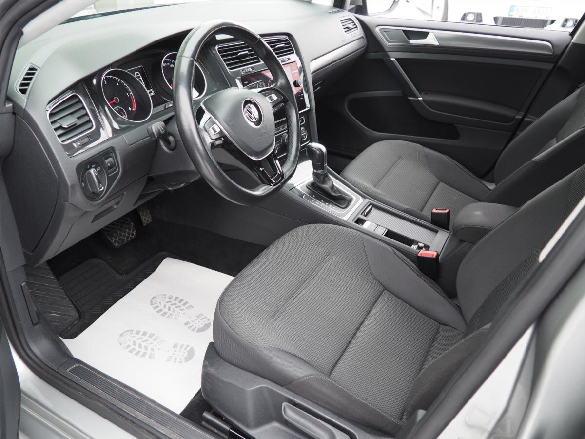 Volkswagen Golf Hatchback 1,6 l 85 kw