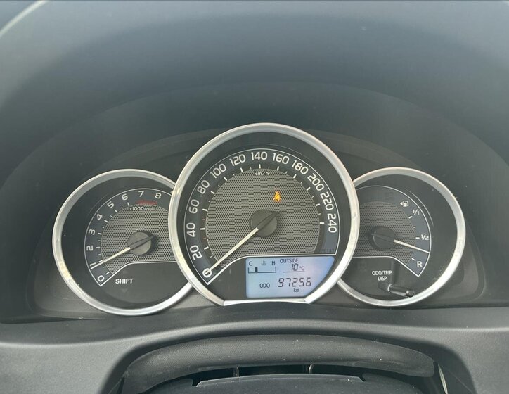 Toyota Auris Hatchback 1,6 l 98 kw