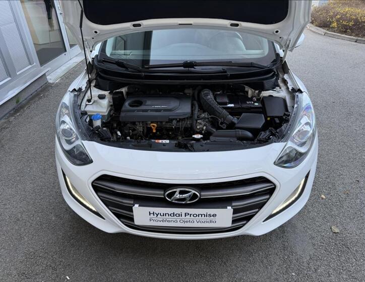 Hyundai i30 15
