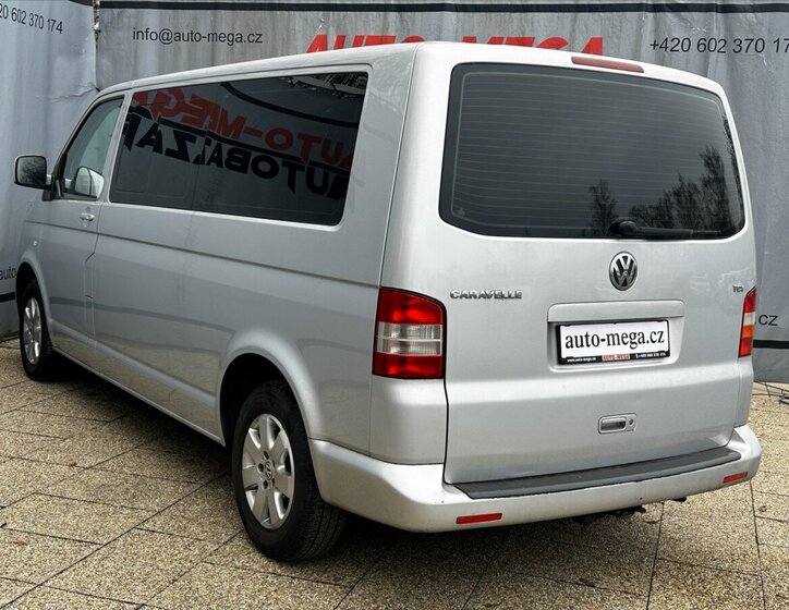 Volkswagen Caravelle 8