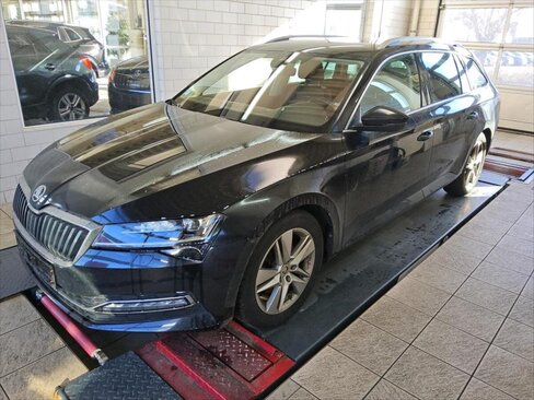 Škoda Superb Kombi 2,0 l 110 kw