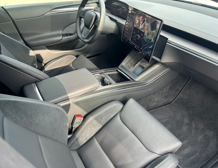 Tesla Model S Sedan / Limuzína 0,0 760 kw