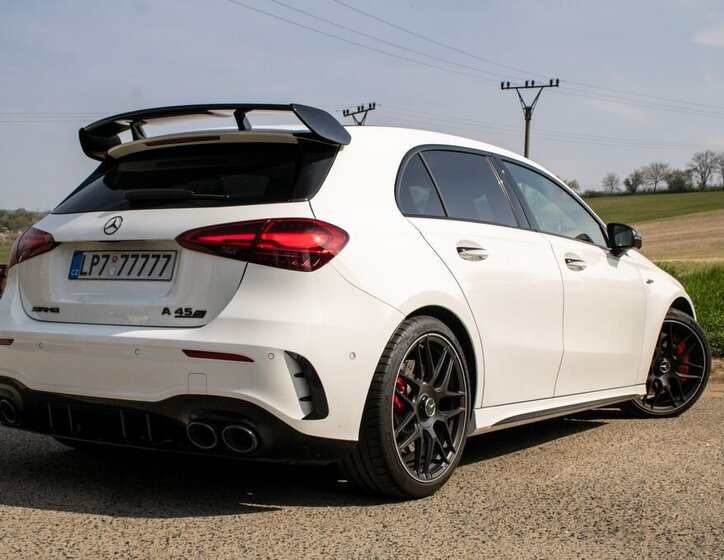 Mercedes-Benz Třídy A Hatchback 0,0 310 kw