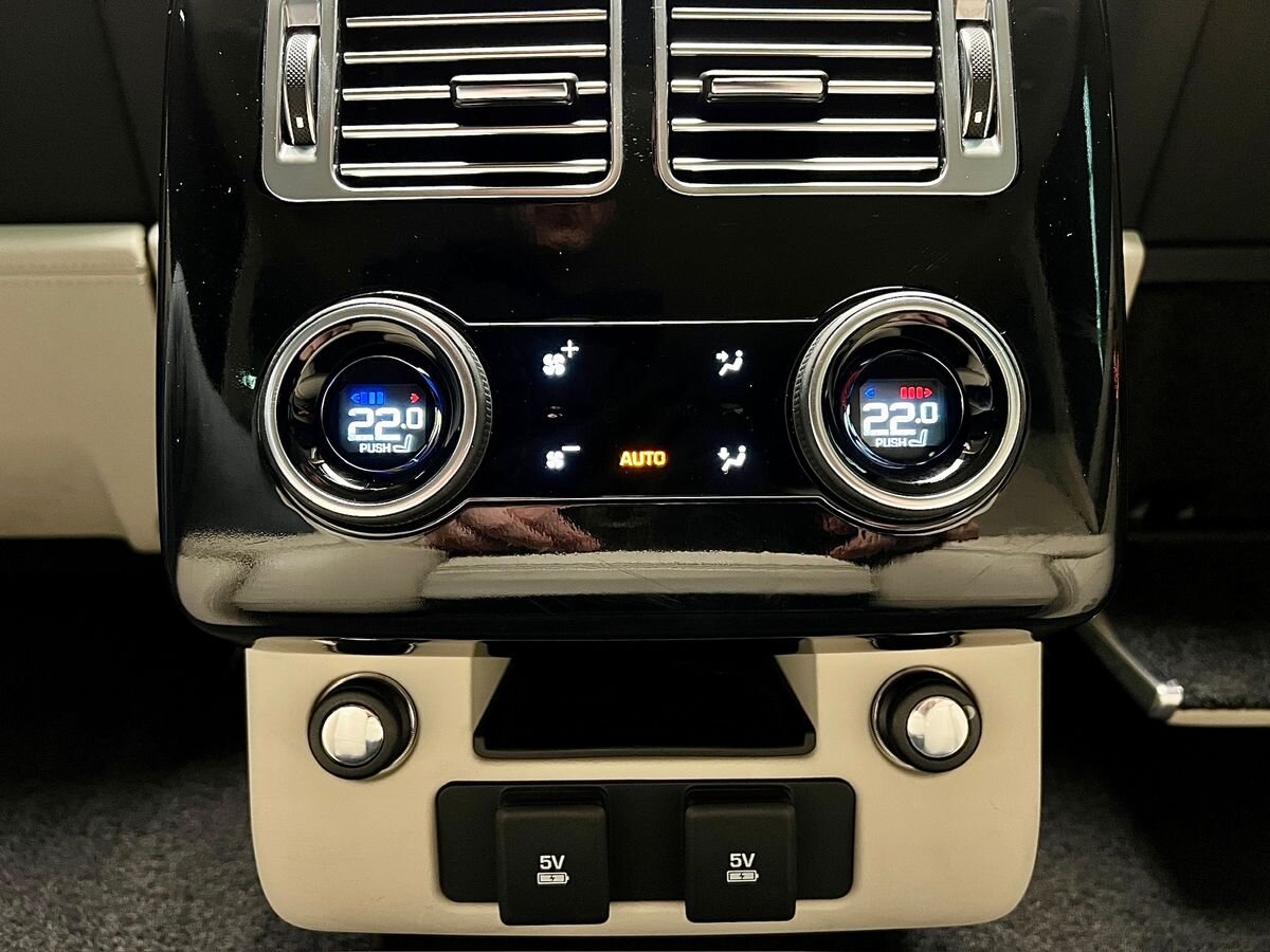 Land Rover Range Rover SUV / Terénní 5,0 l 386 kw