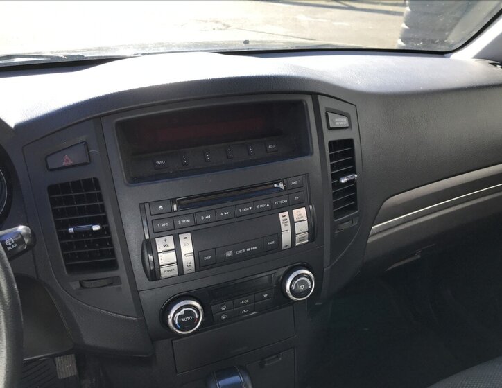 Mitsubishi Pajero Ostatní 3,2 l 125 kw