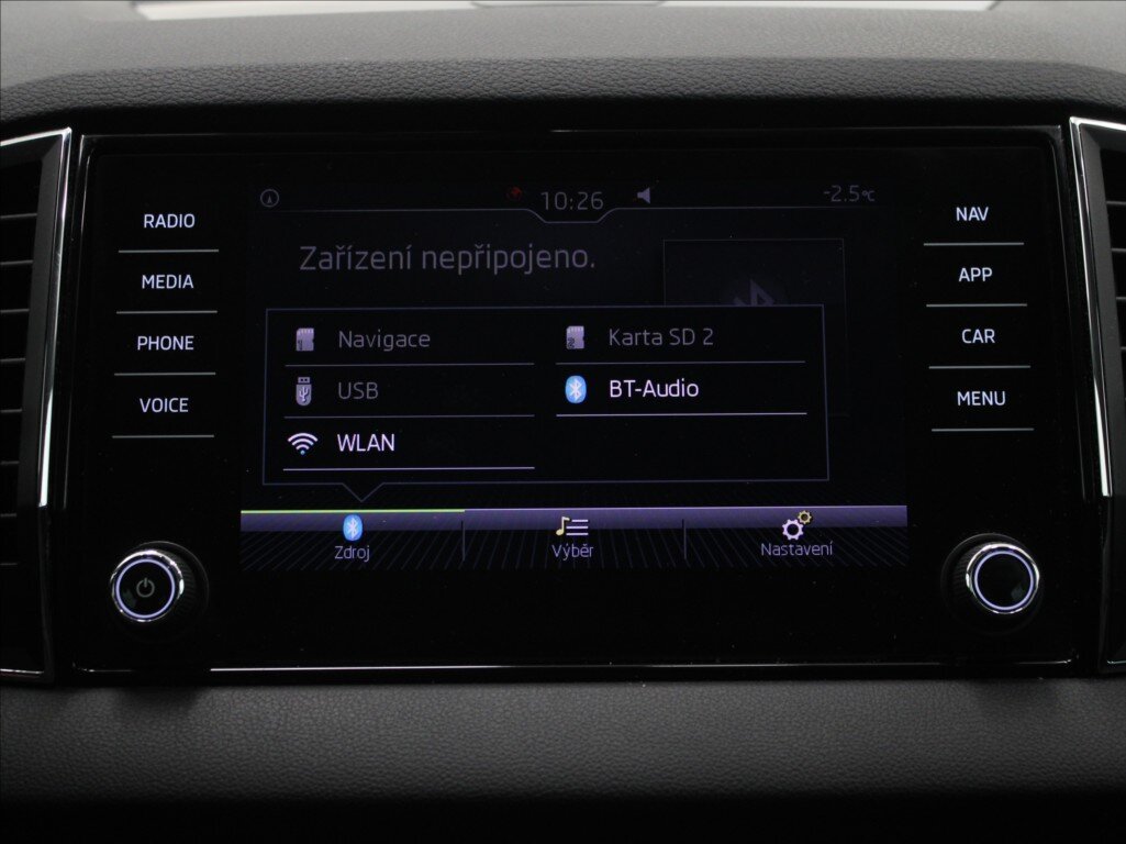 Škoda Karoq SUV 1,6 l 85 kw