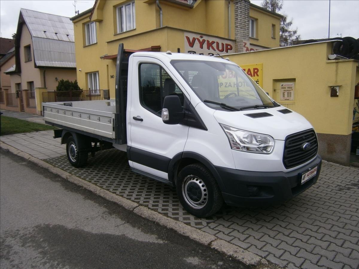 Ford Transit Valník 2,2 l 74 kw