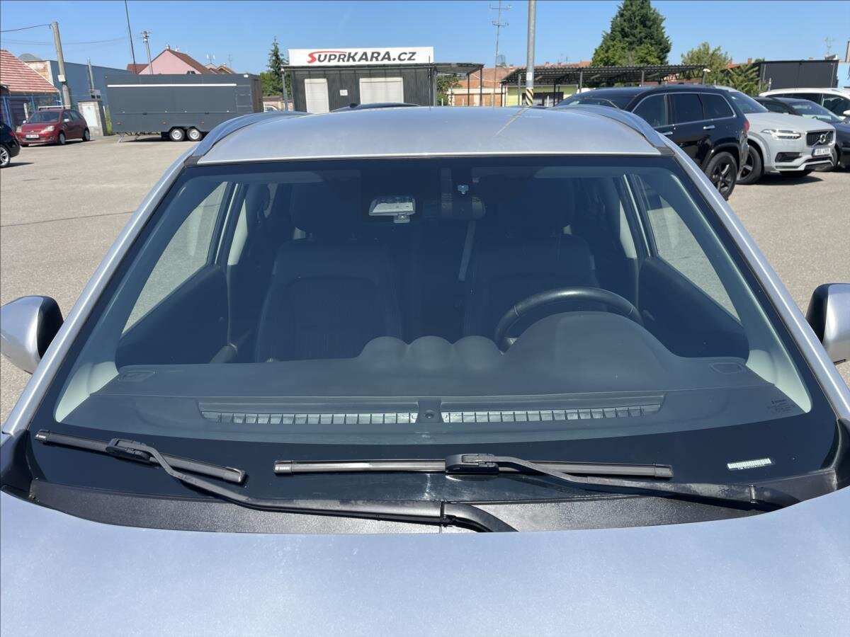 Suzuki Vitara SUV 1,4 l 103 kw