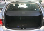 Volkswagen Golf Kombi 1,6 l 77 kw