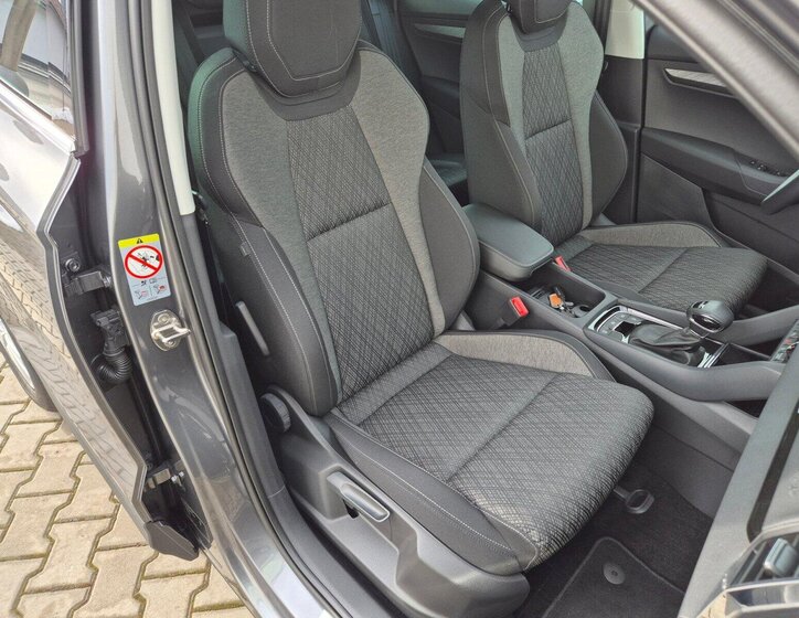 Škoda Karoq SUV 1,5 l 110 kw