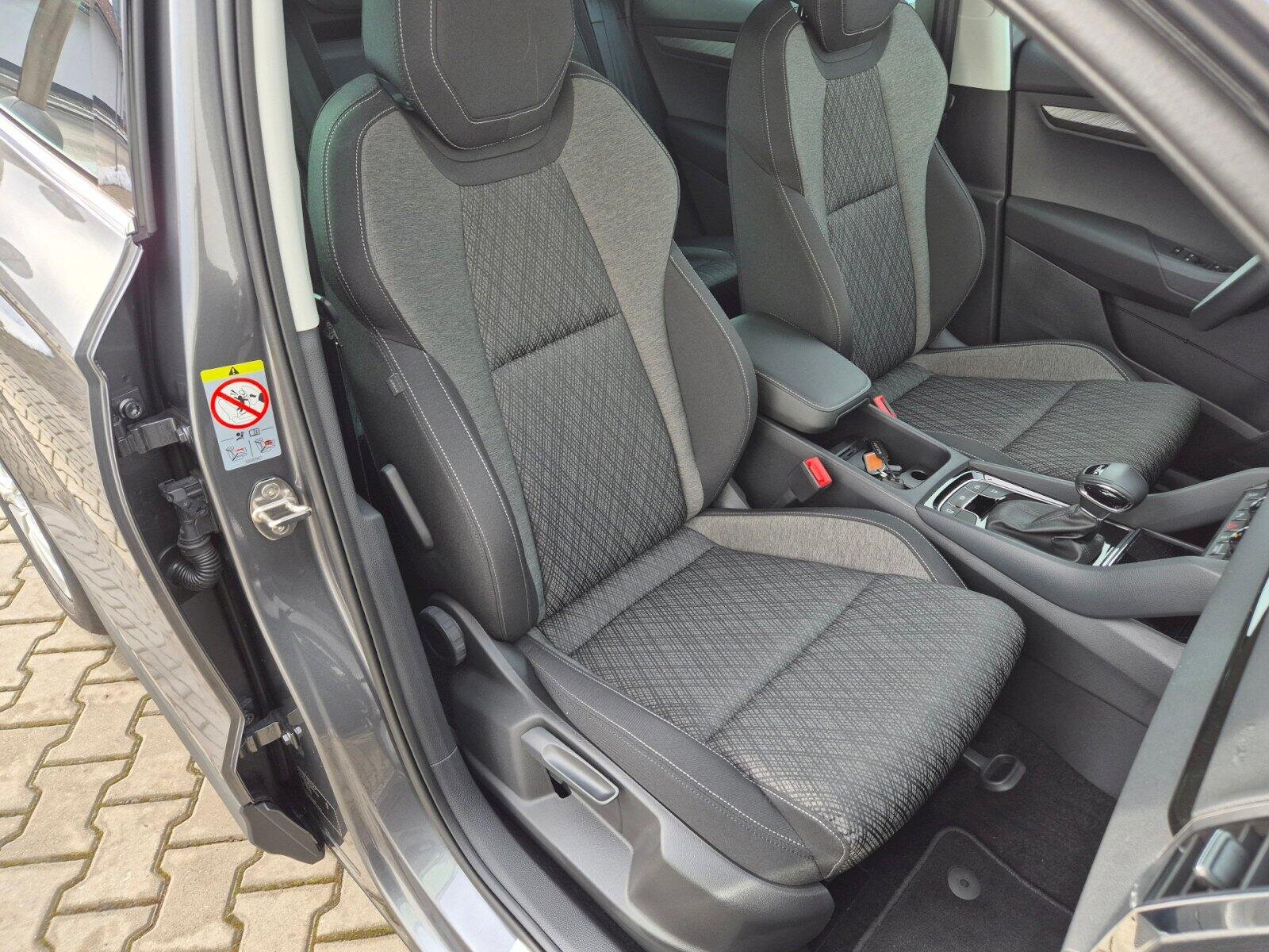 Škoda Karoq SUV 1,5 l 110 kw