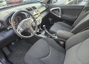 Toyota RAV4 Kombi 2,2 l 100 kw