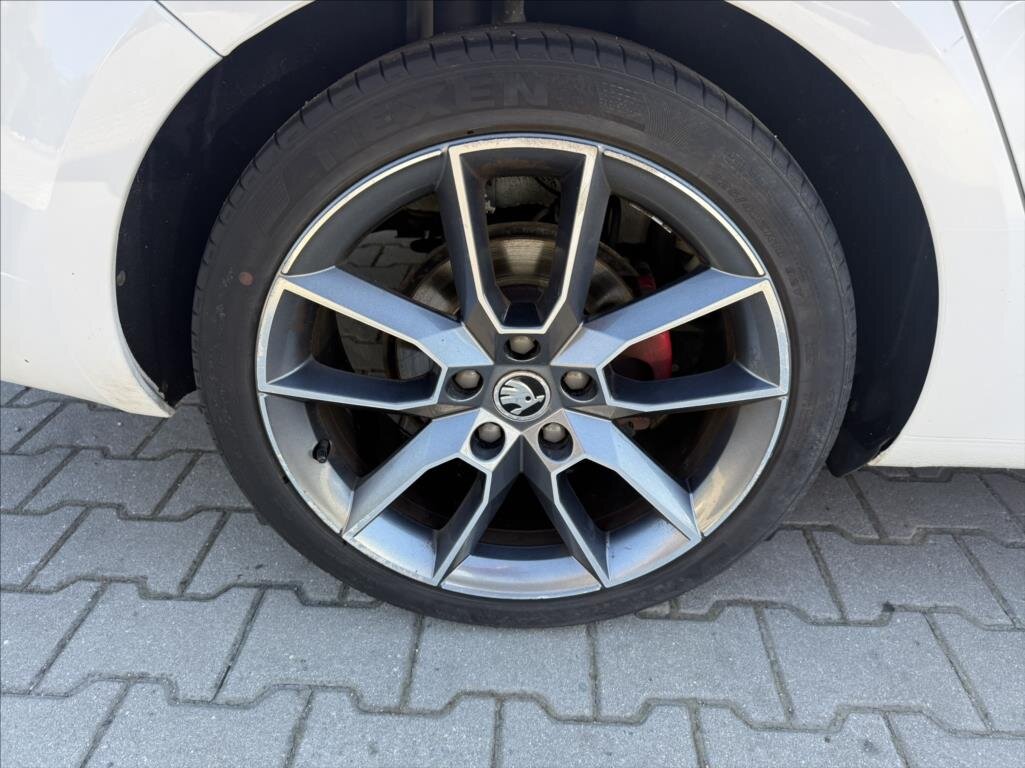Škoda Octavia Kombi 2,0 l 135 kw