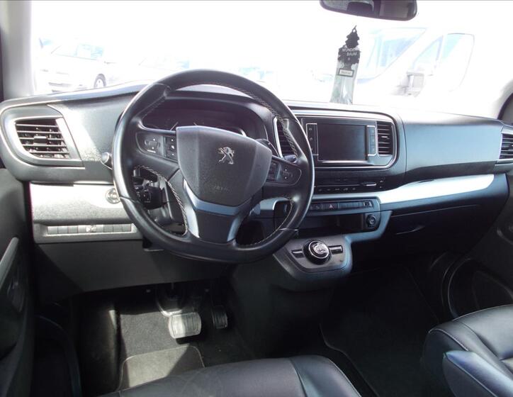 Peugeot Traveller 23