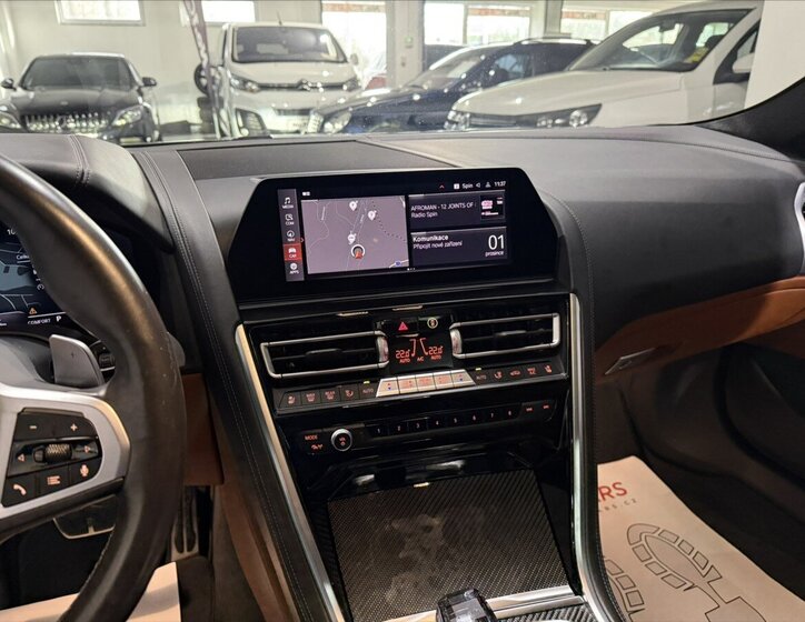 BMW Řada 8 Sedan 3,0 l 250 kw