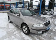 Škoda Octavia Sedan / Limuzína 1,6 l 85 kw